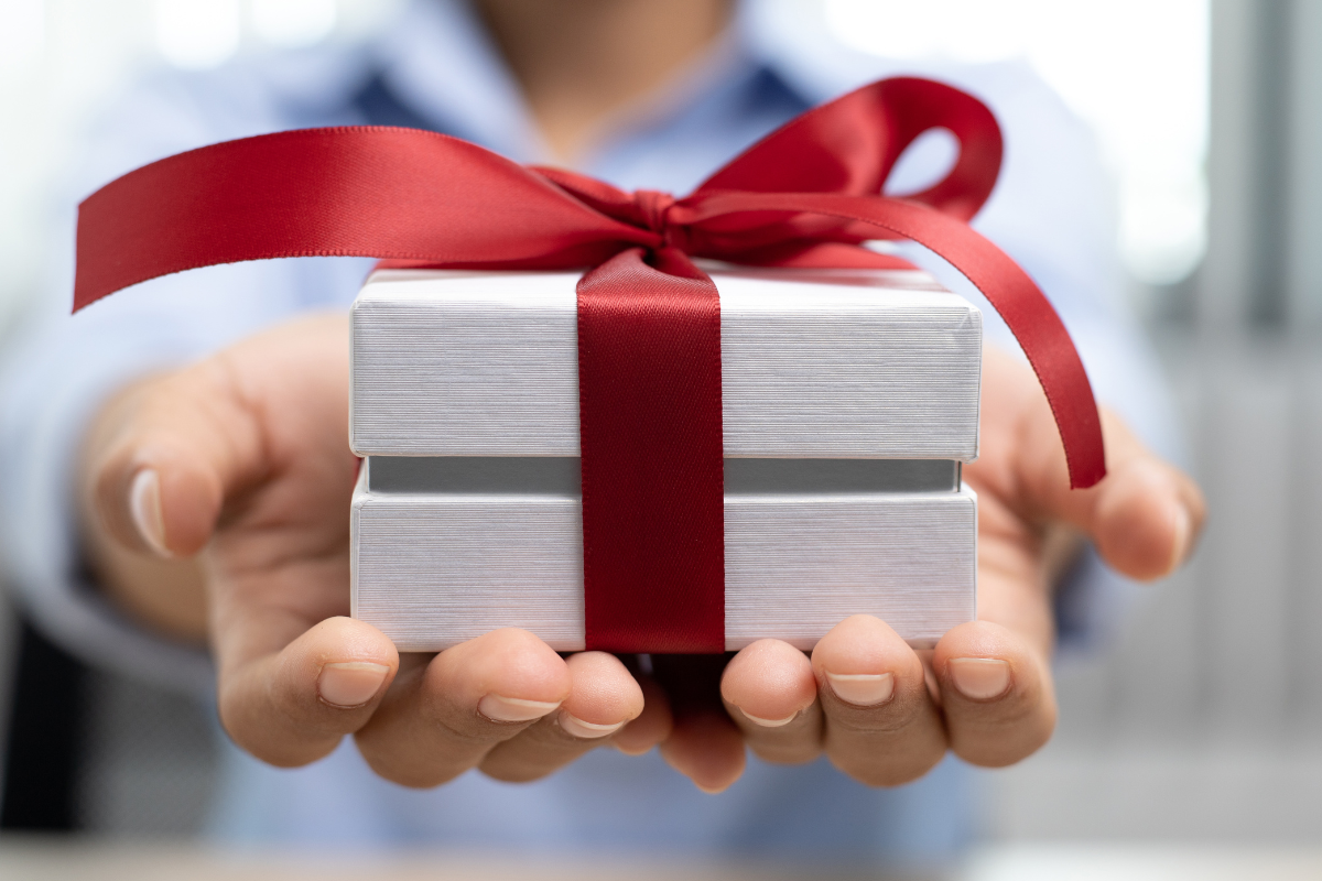 Nietuzinkowy prezent na każdą okazję — jak go znaleźć?